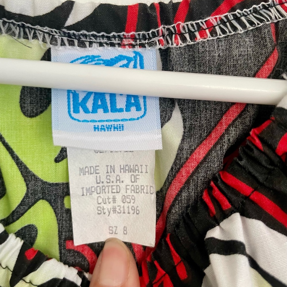 Kala Made In Hawaii Girl’s Dress - Picture 3 of 4